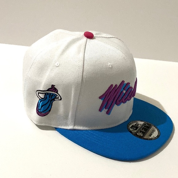 New Era Miami Heat ‘Alternate Color’ 9FIFTY Snapback - Picture 5 of 6